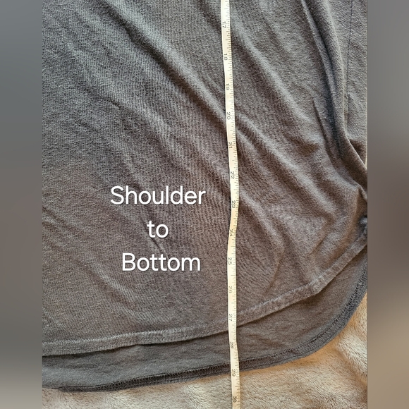 ¾Length Pocket Tee - Picture 5 of 5